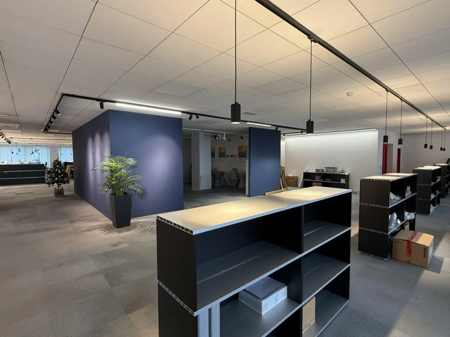 Spazi per uffici luminosi a Dreispitz - Foto 2 di 9