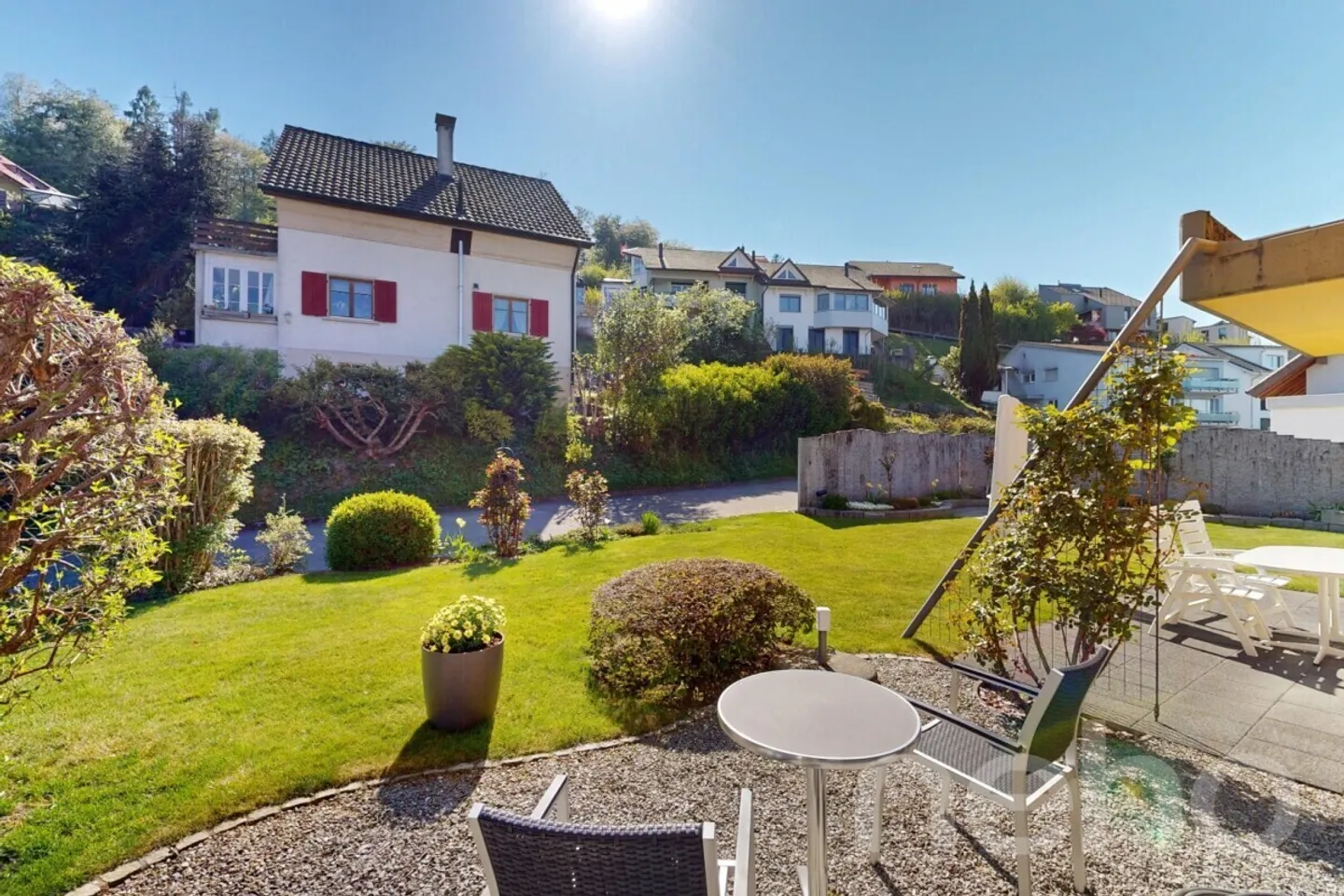 Einzigartiges Haus mit Garten - Foto 1 von 12