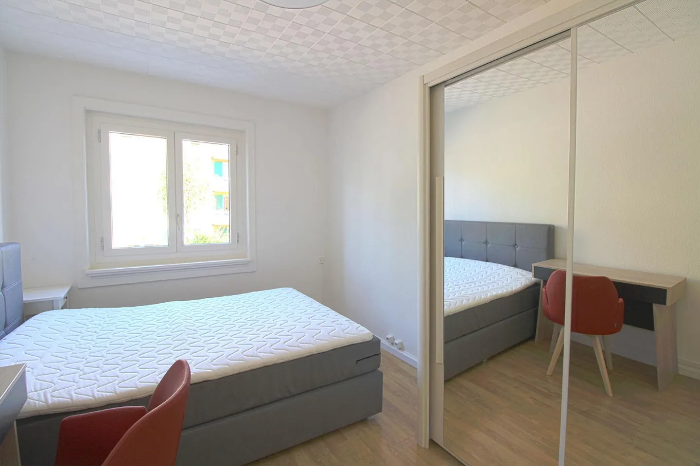 Appartement partagé et rénové près de la gare d'Oerlikon - Photo 2 sur 7