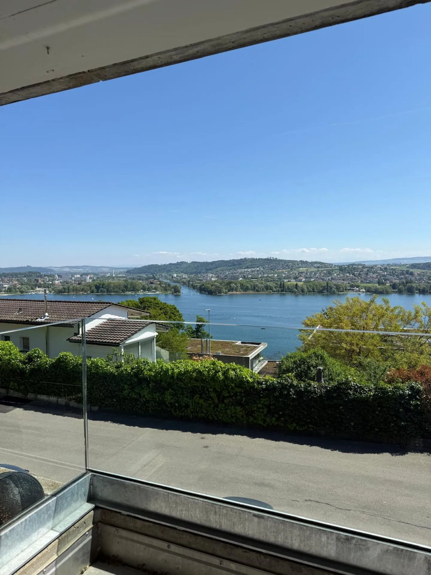 Exklusive 5.5-Zimmer-Wohnung mit Seeblick - Foto 7 von 12