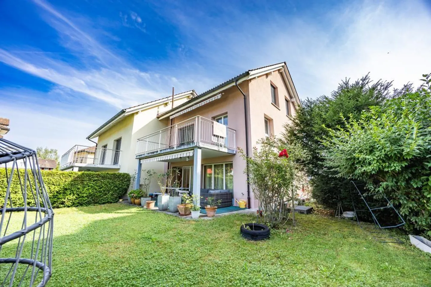 Casa bifamiliare di 7,5 stanze - Foto 1 di 11
