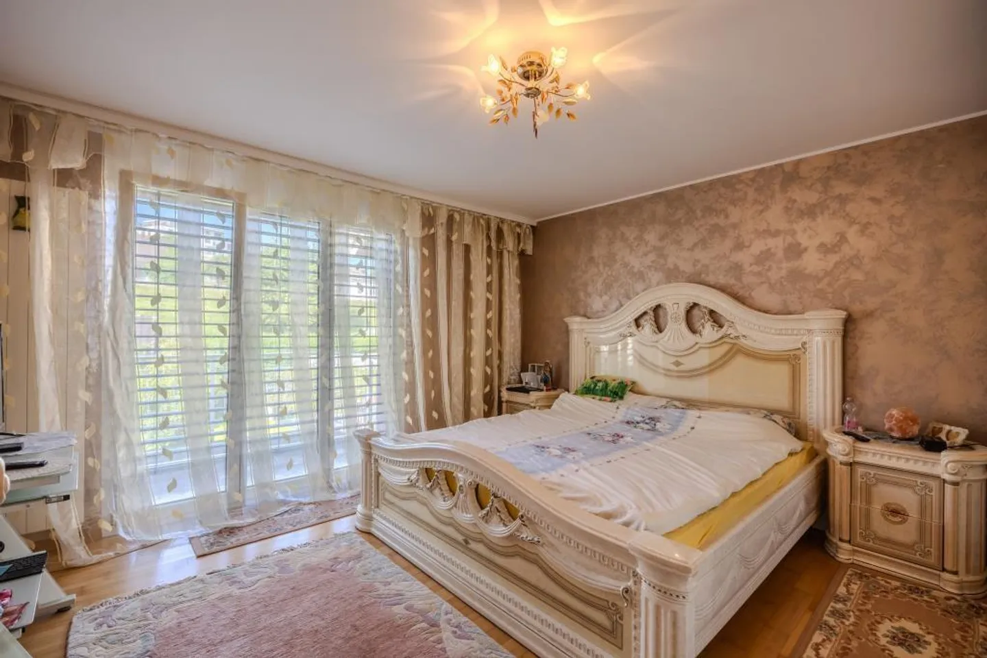Casa bifamiliare di 7,5 stanze - Foto 7 di 11