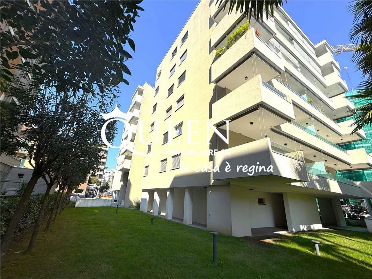 Lugano-Cassarate : appartement 2.5 pièces, 85 m², terrasse, zone exclusive - Photo 1 sur 13