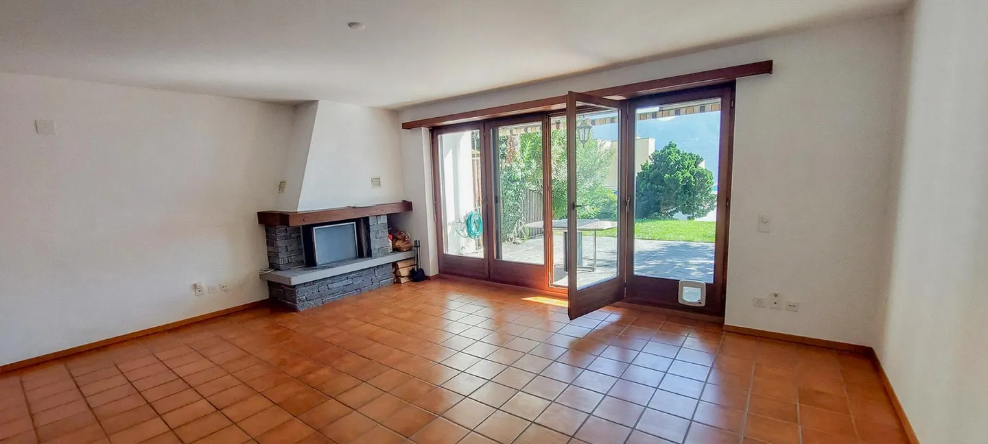 Locarno Monti - 4.5-Room Townhouse with Lake View and Private Garden - Photo 1 of 18
