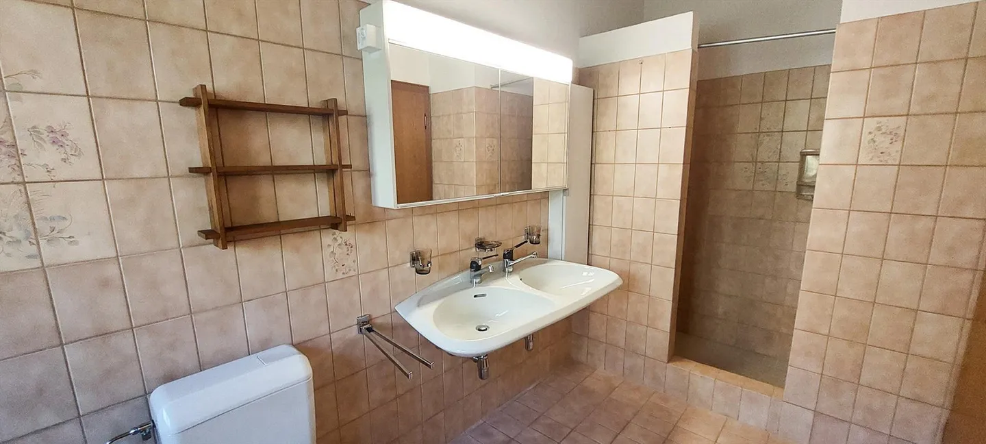 Locarno Monti - 4.5-Room Townhouse with Lake View and Private Garden - Photo 7 of 18