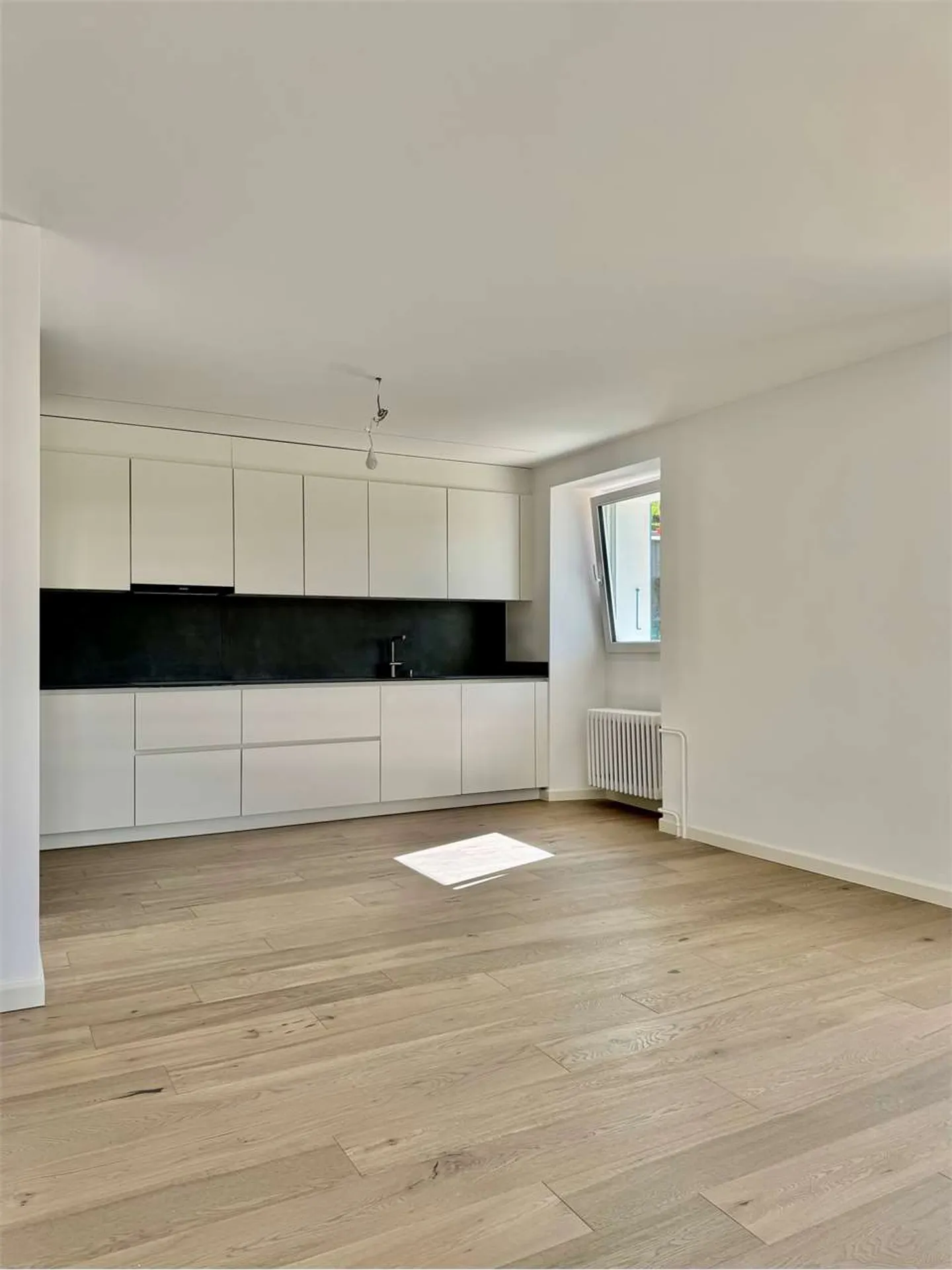 Nuovo appartamento di 3,5 stanze a Gambarogno - Foto 1 di 13