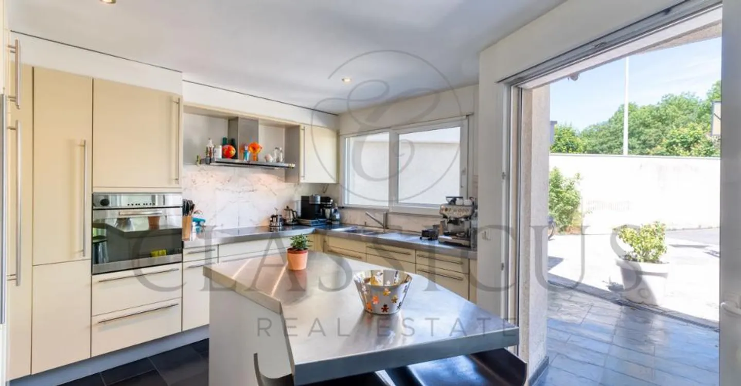 Maison Familiale avec Jardin Privatif - Photo 7 sur 13