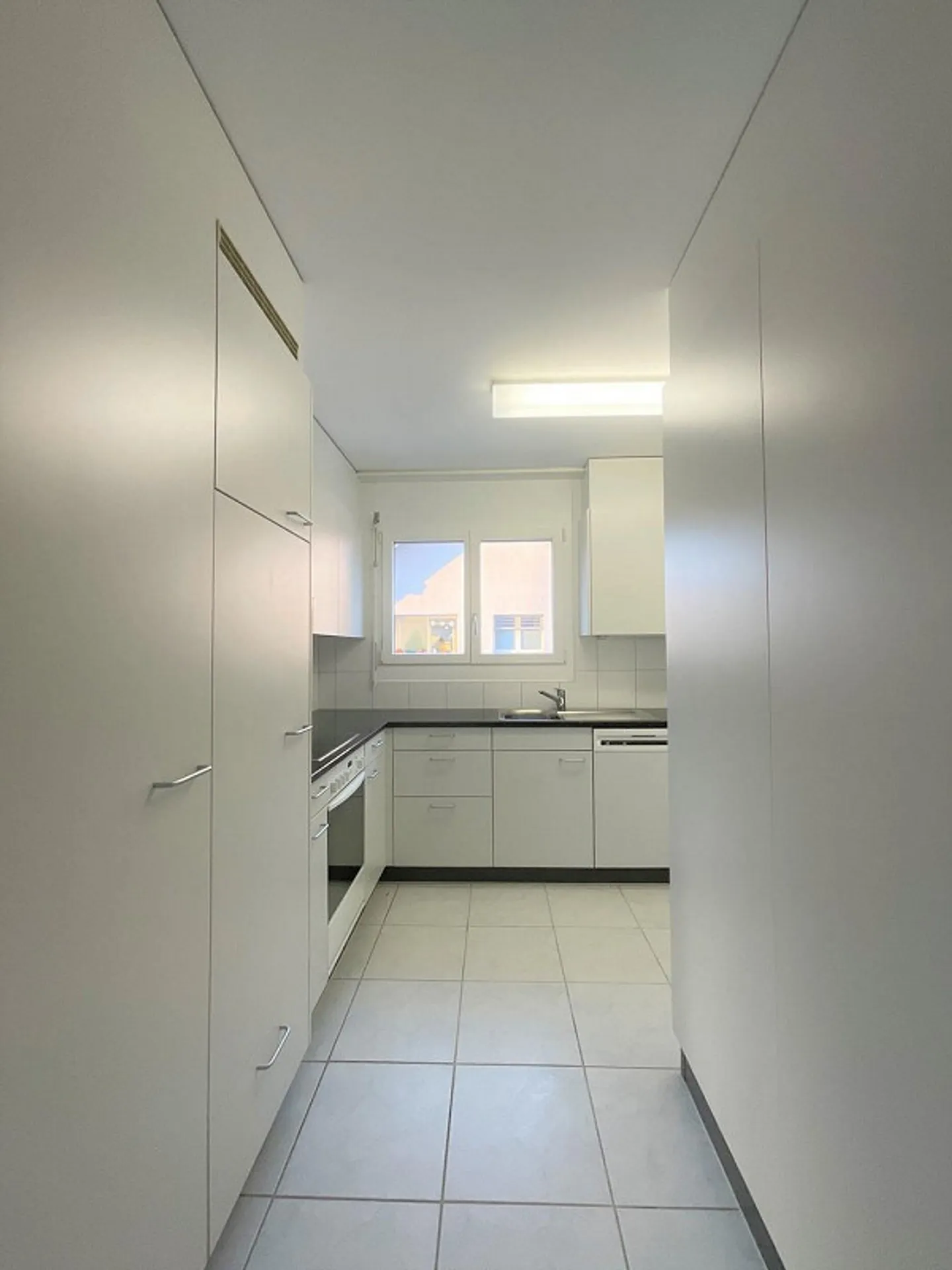 Ampio appartamento conveniente per famiglie/single/coppie vicino a Olten - Foto 7 di 13