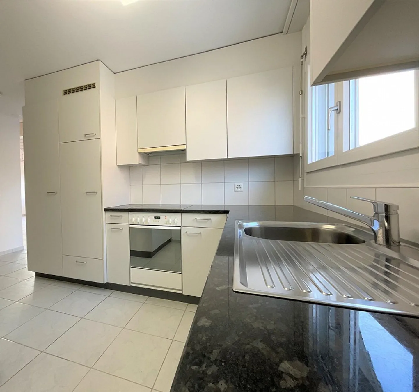Ampio appartamento conveniente per famiglie/single/coppie vicino a Olten - Foto 9 di 13