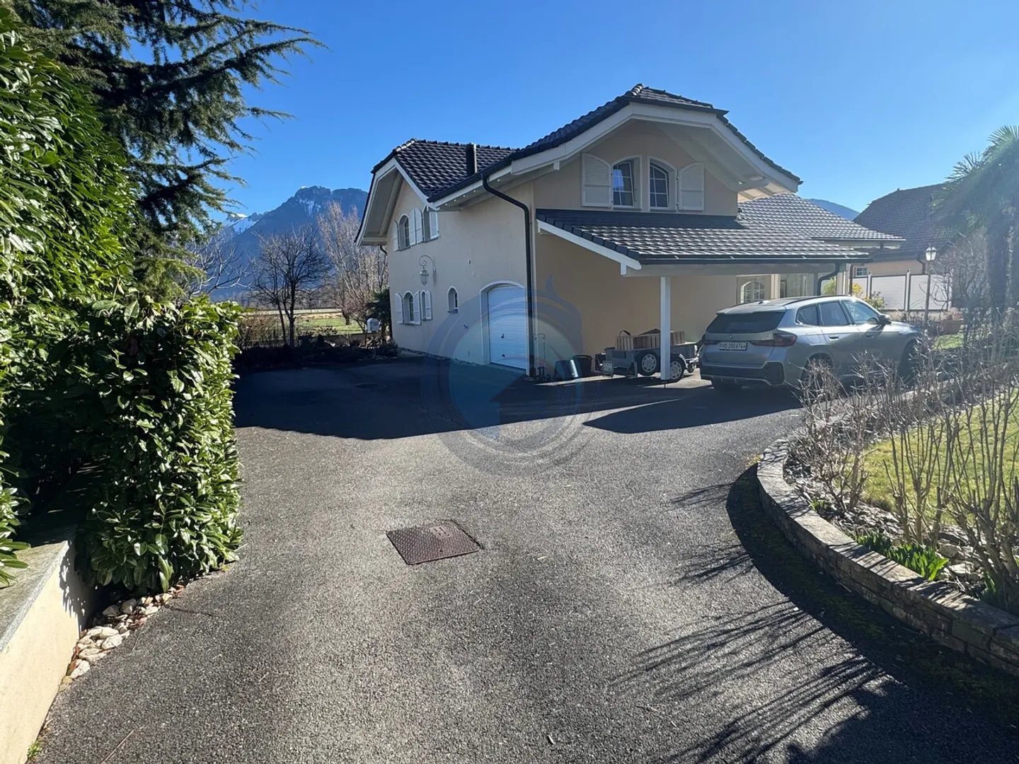 Charming Individual Villa 6.5 Rooms with Pool and Large Land - Photo 5 of 14