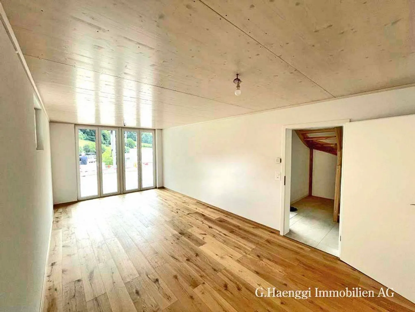 4 new, spacious 5 to 7.5-room single-family homes with a wide view in Läufelfingen - Photo 13 of 13