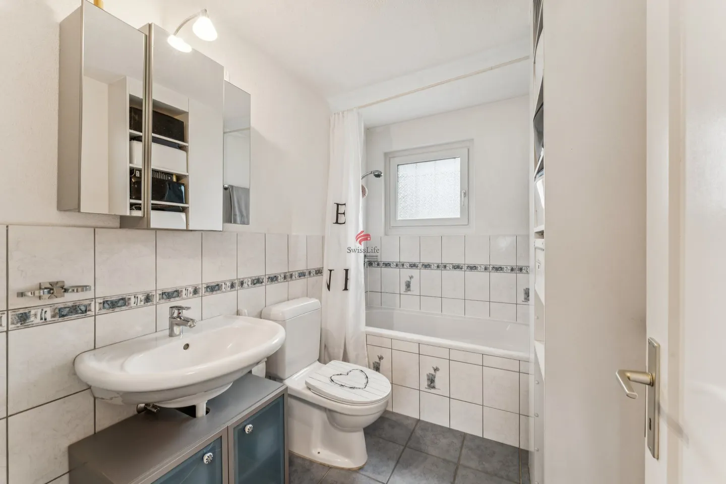 Charming Family Home in Igis - Photo 10 of 11