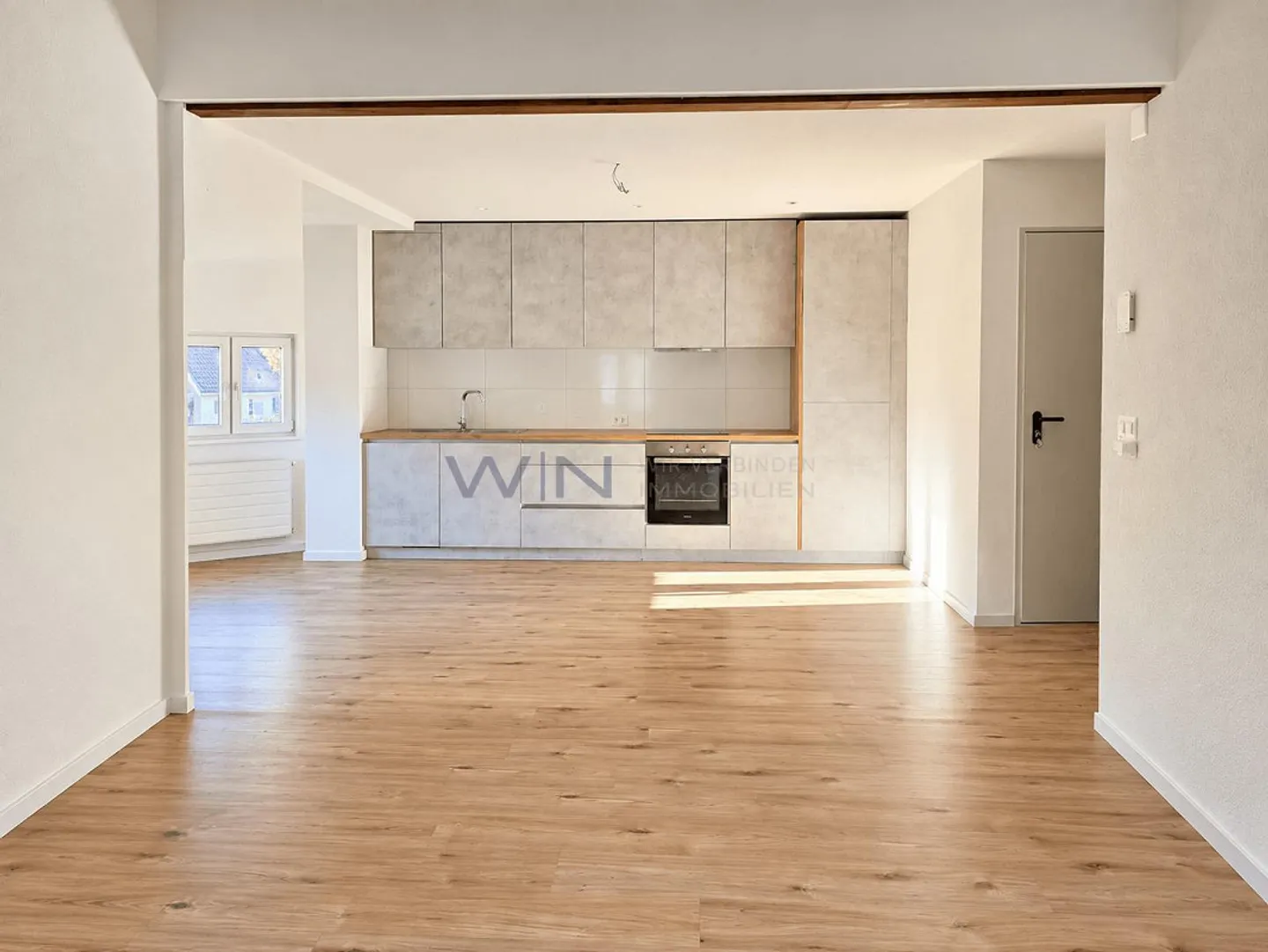 Investimento attraente in posizione idilliaca - Foto 2 di 9