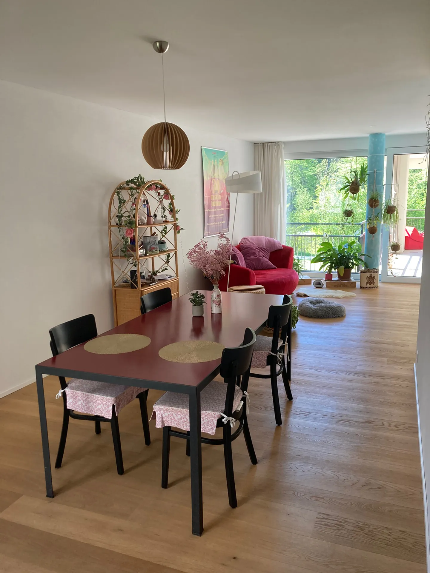 Geräumige Wohnung mit Flussblick - Foto 3 von 10