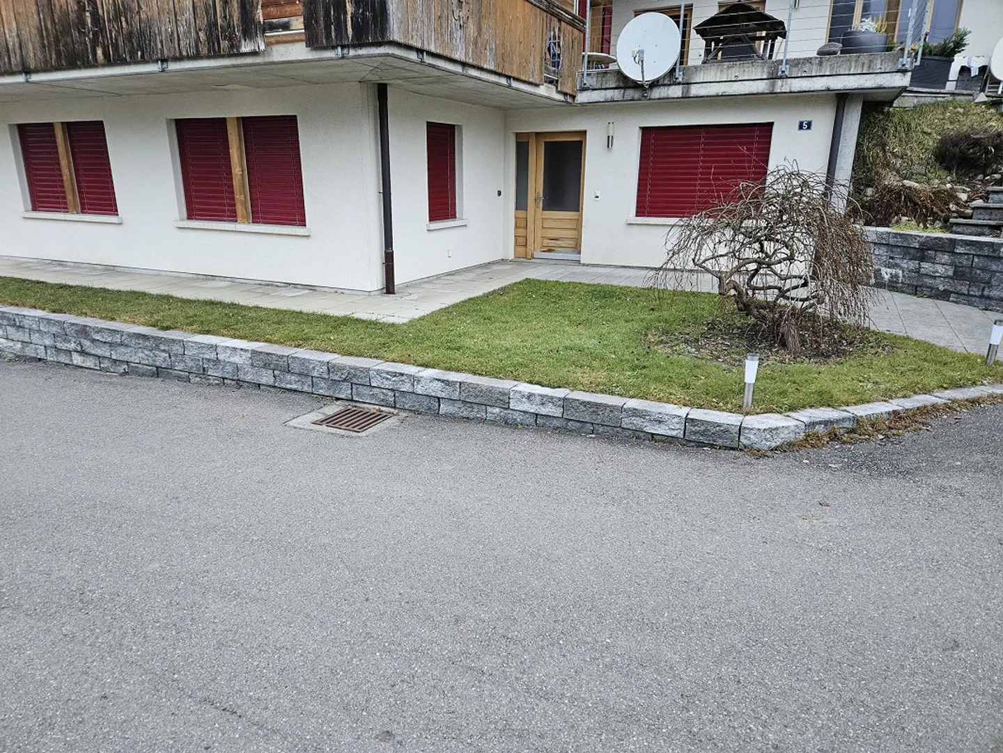 3.5 Room Ground Floor Apartment - Photo 3 of 19