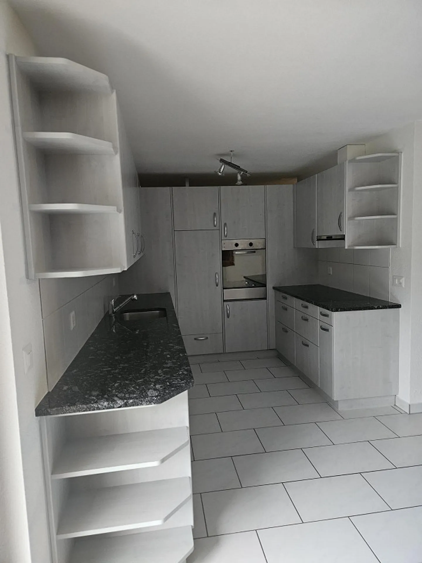 3.5 Room Ground Floor Apartment - Photo 7 of 19