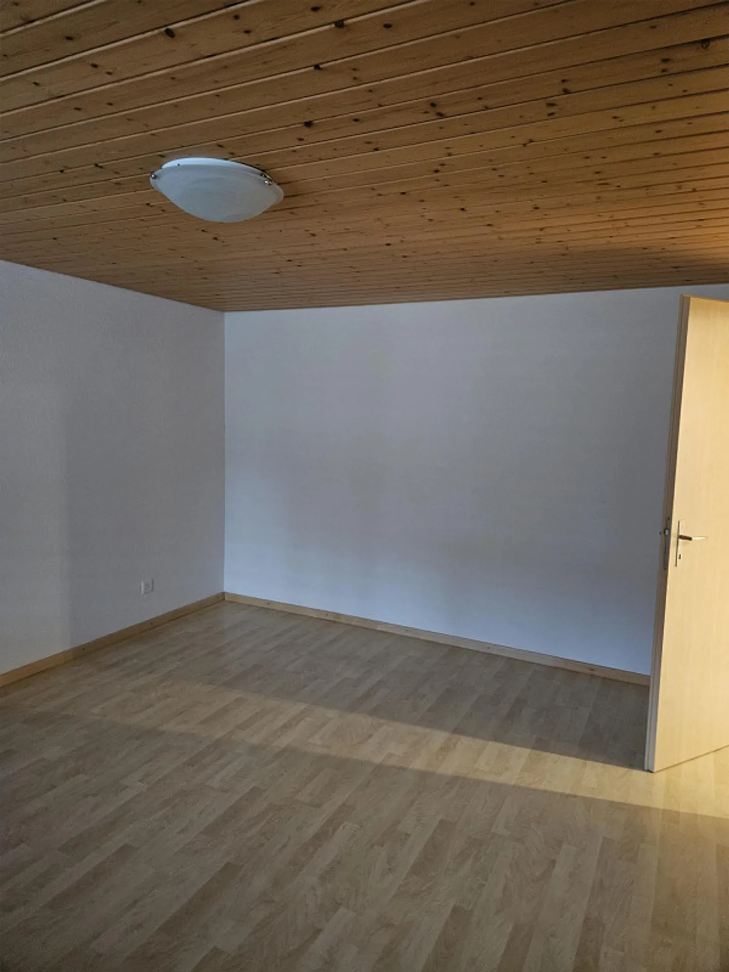 3.5 Room Ground Floor Apartment - Photo 17 of 19