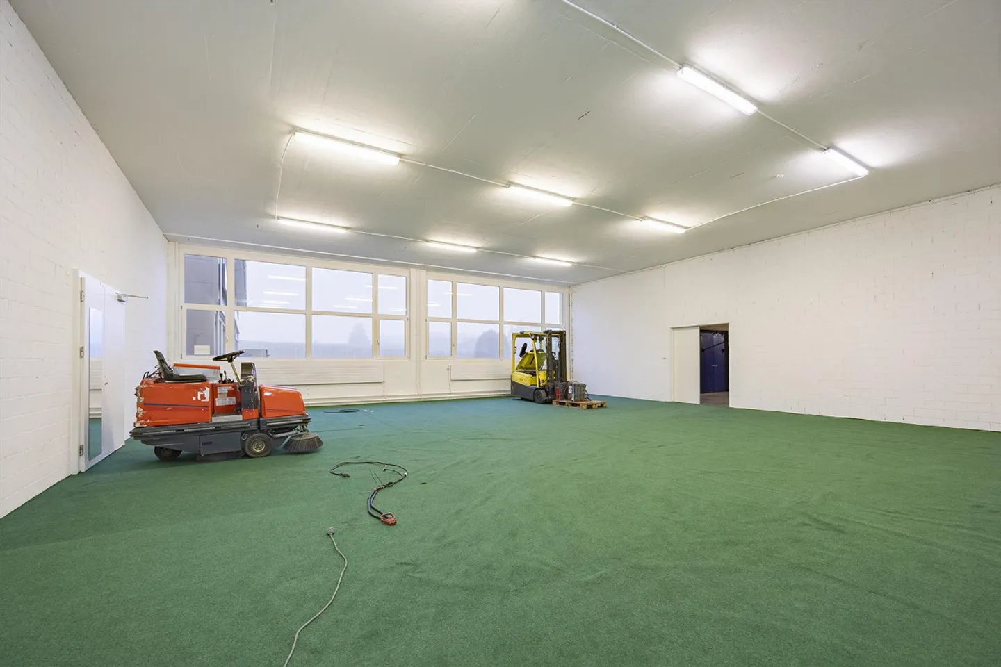 Attractive commercial space on the ground floor - Photo 5 of 7