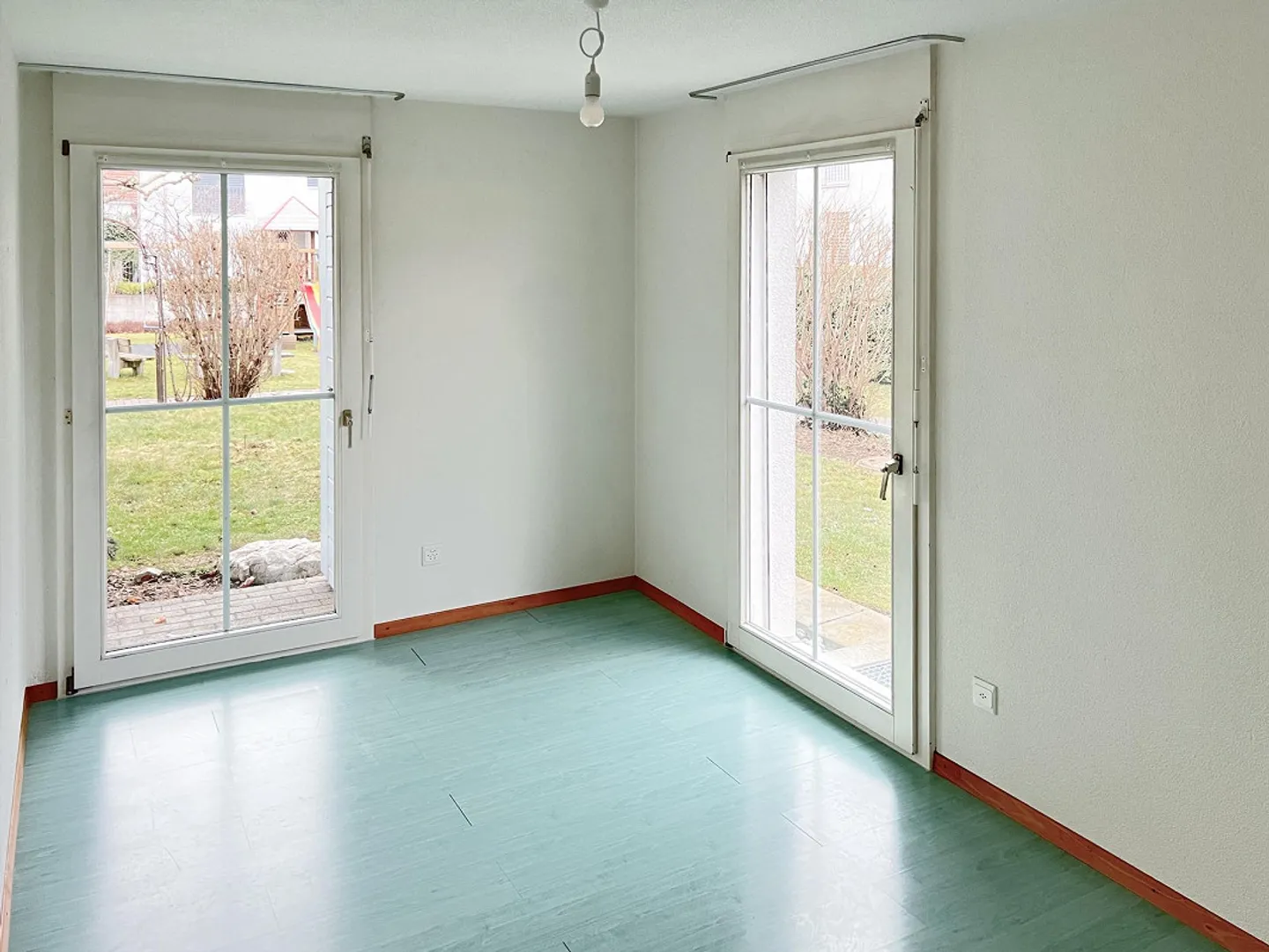 Appartement au rez-de-chaussée dans un quartier calme et familial - Photo 10 sur 18