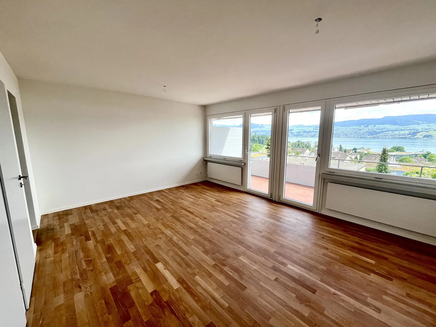 Rental - Photo 7 of 11