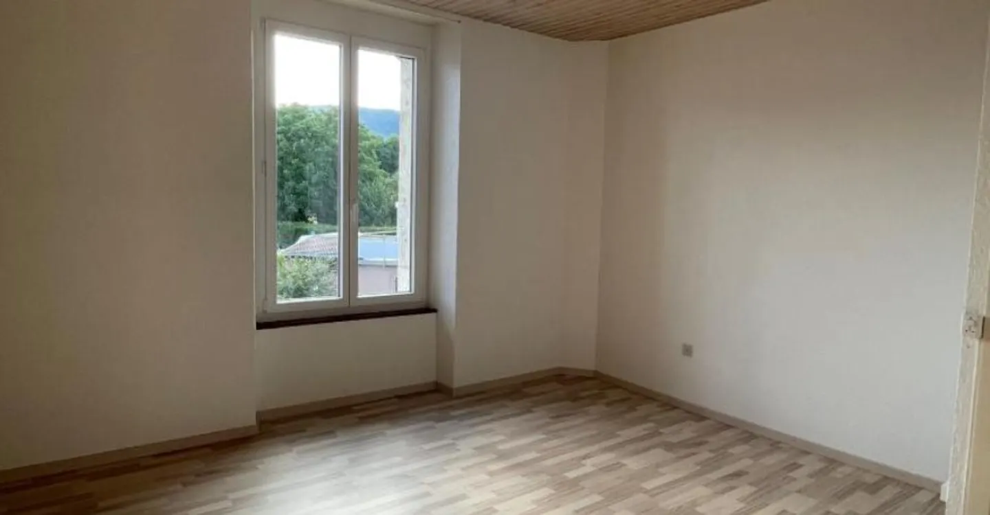 4.5 Zimmerwohnung im 1. Stock - Foto 2 von 4