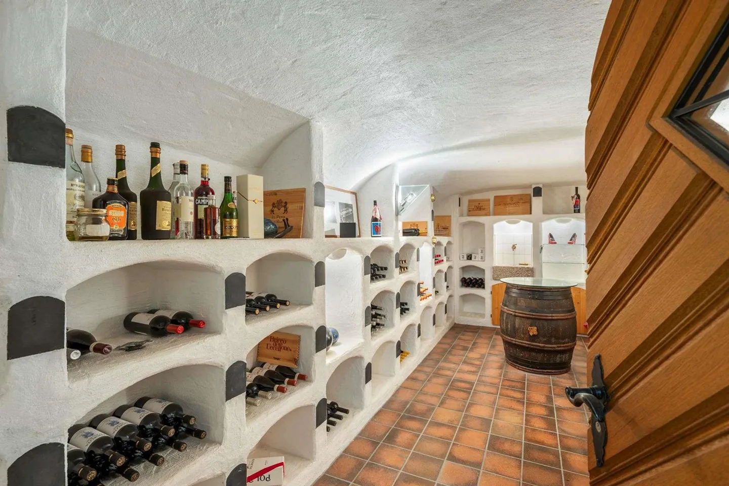 Maisonette exclusive de 5,5 pièces avec espace bien-être privé - Photo 12 sur 14