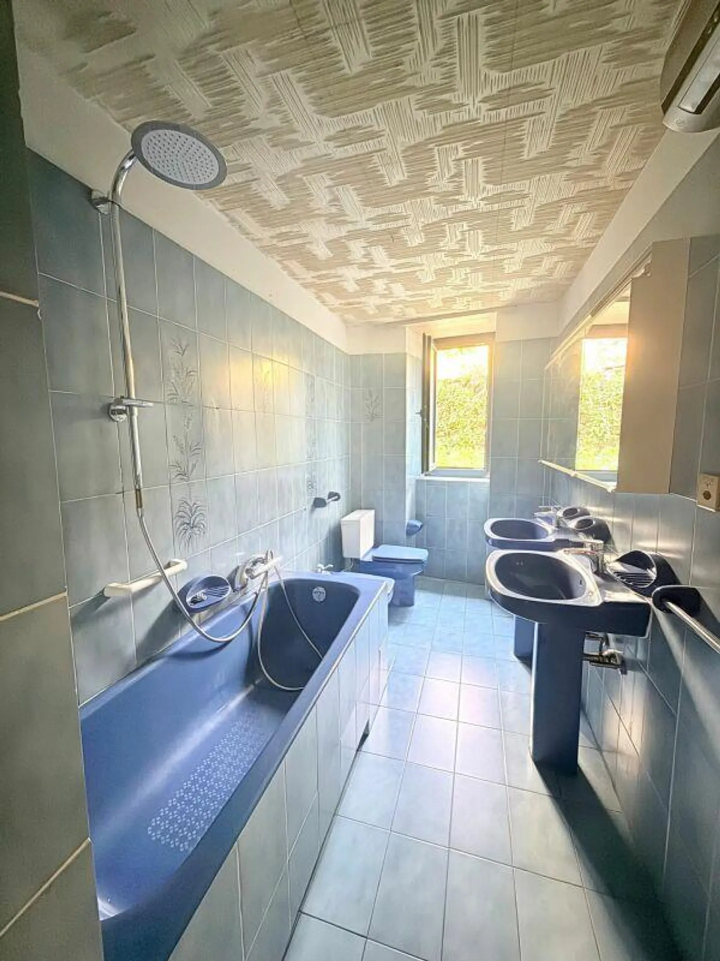 Bifamililare Giubiasco in zona strategica - Foto 7 di 13