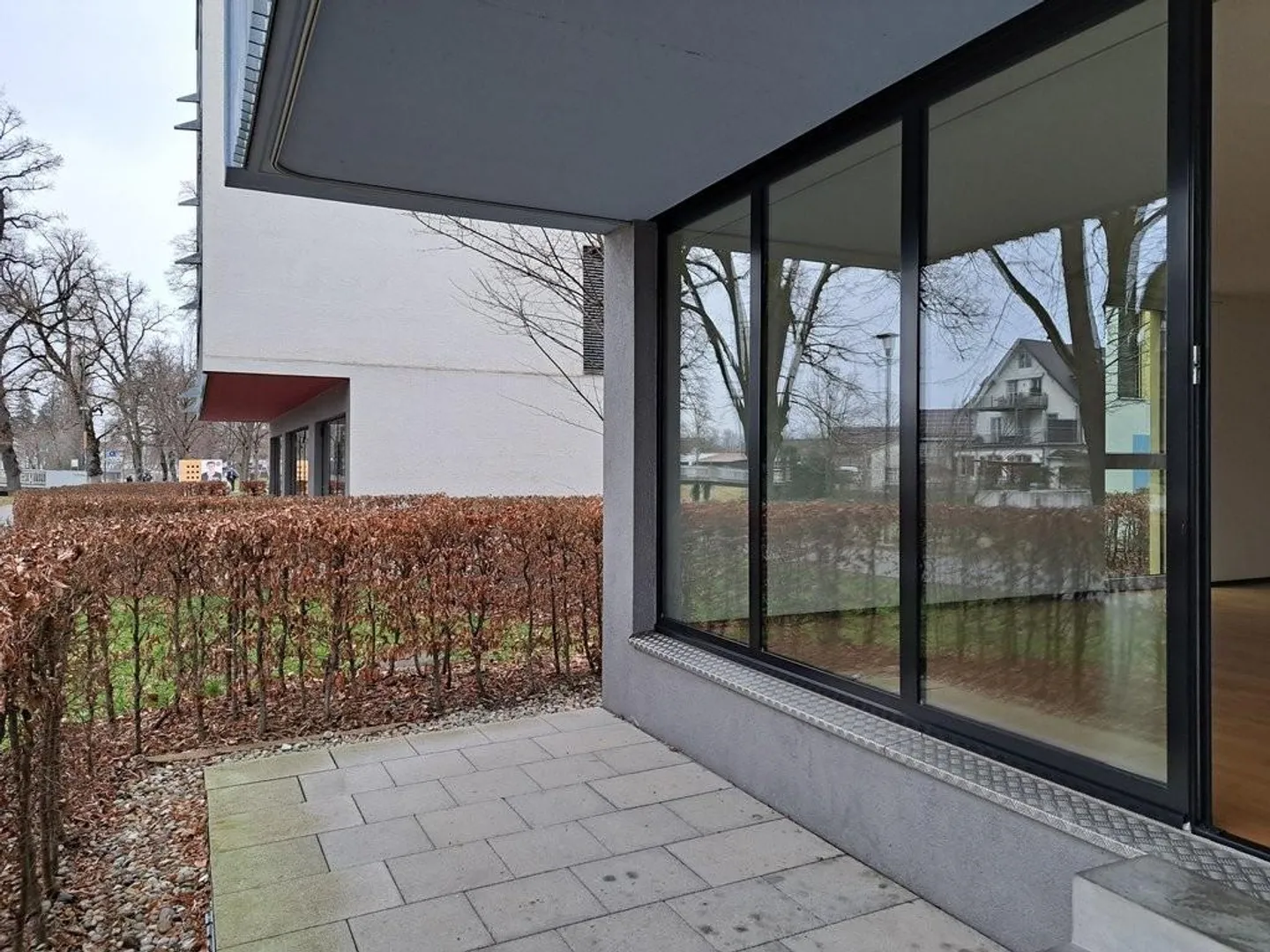 Enjoy your time on your terrace! - Photo 8 of 8