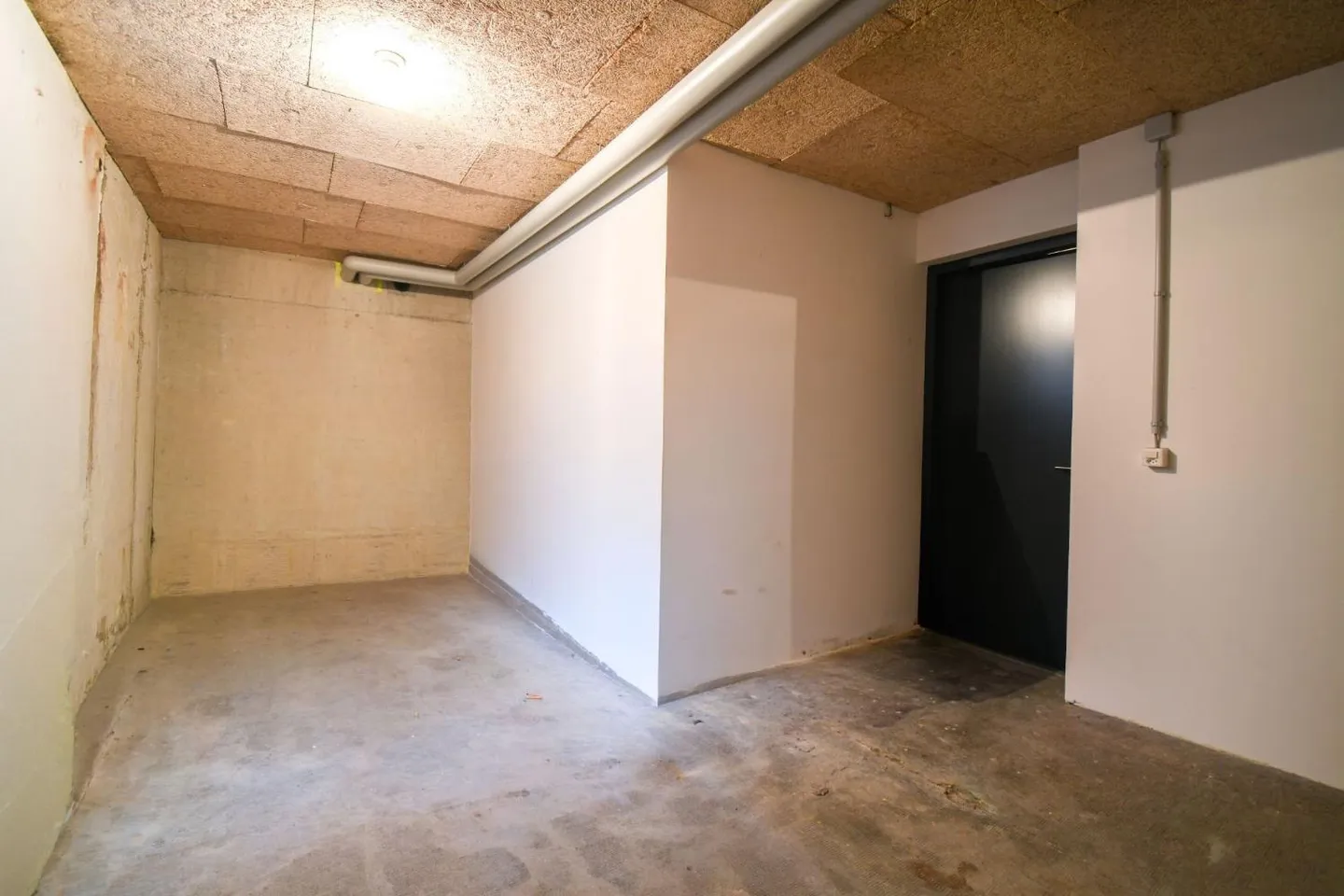 Espace Commercial Spacieux - Photo 8 sur 9