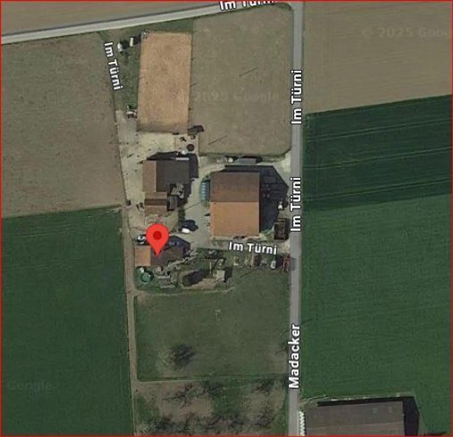 Farm with several agricultural parcels - Photo 1 of 13
