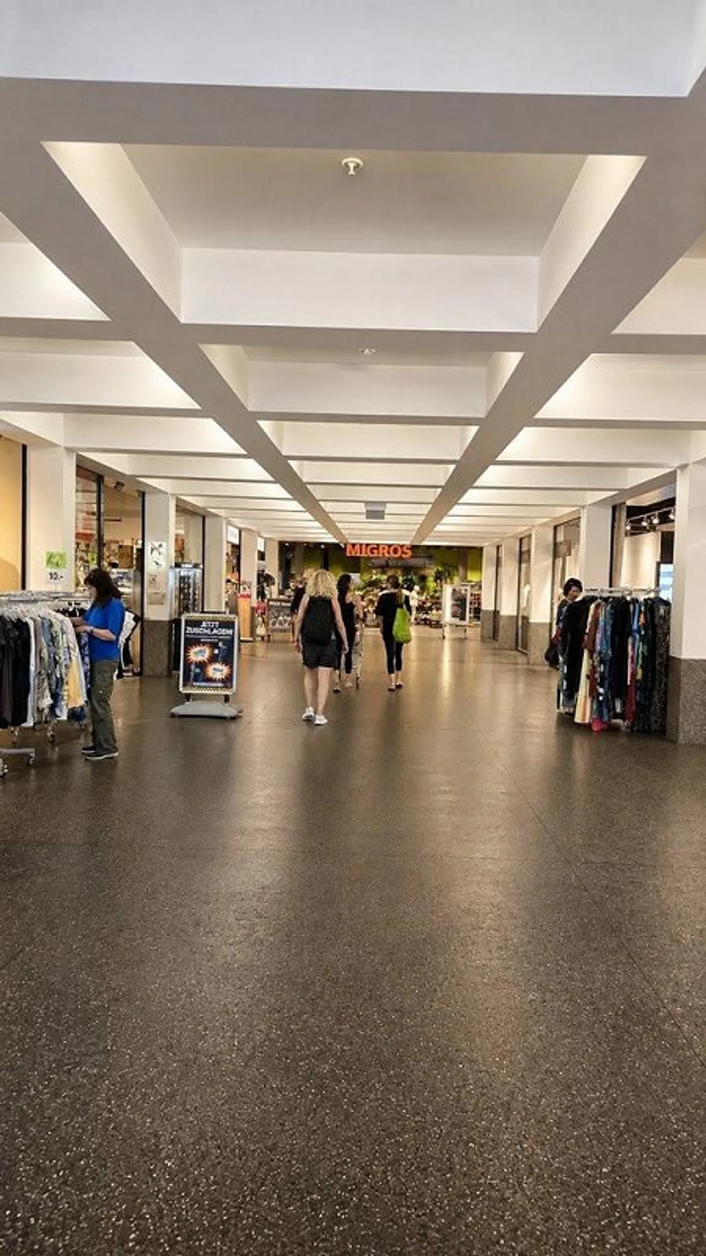 Attractive commercial space in a prime location in the Rosengarten in Arbon - Photo 4 of 8