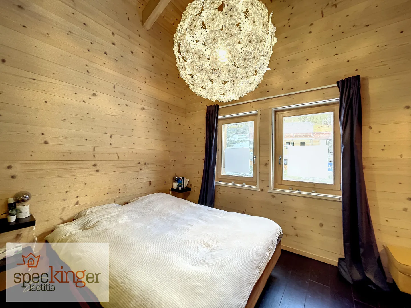 Chalet for sale - Photo 7 of 12