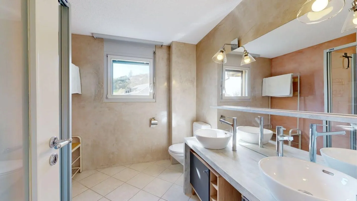 Sensazione di vita mediterranea a Vallamand - Maisonette con galleria e vista lago - Foto 19 di 37