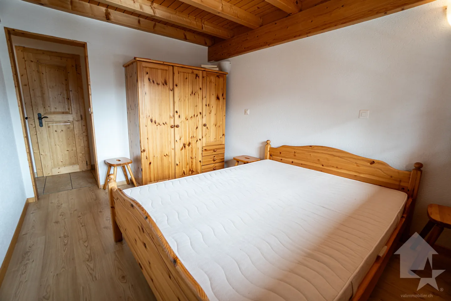 Attractive duplex under the eaves near the slopes with breathtaking views - Photo 18 of 33