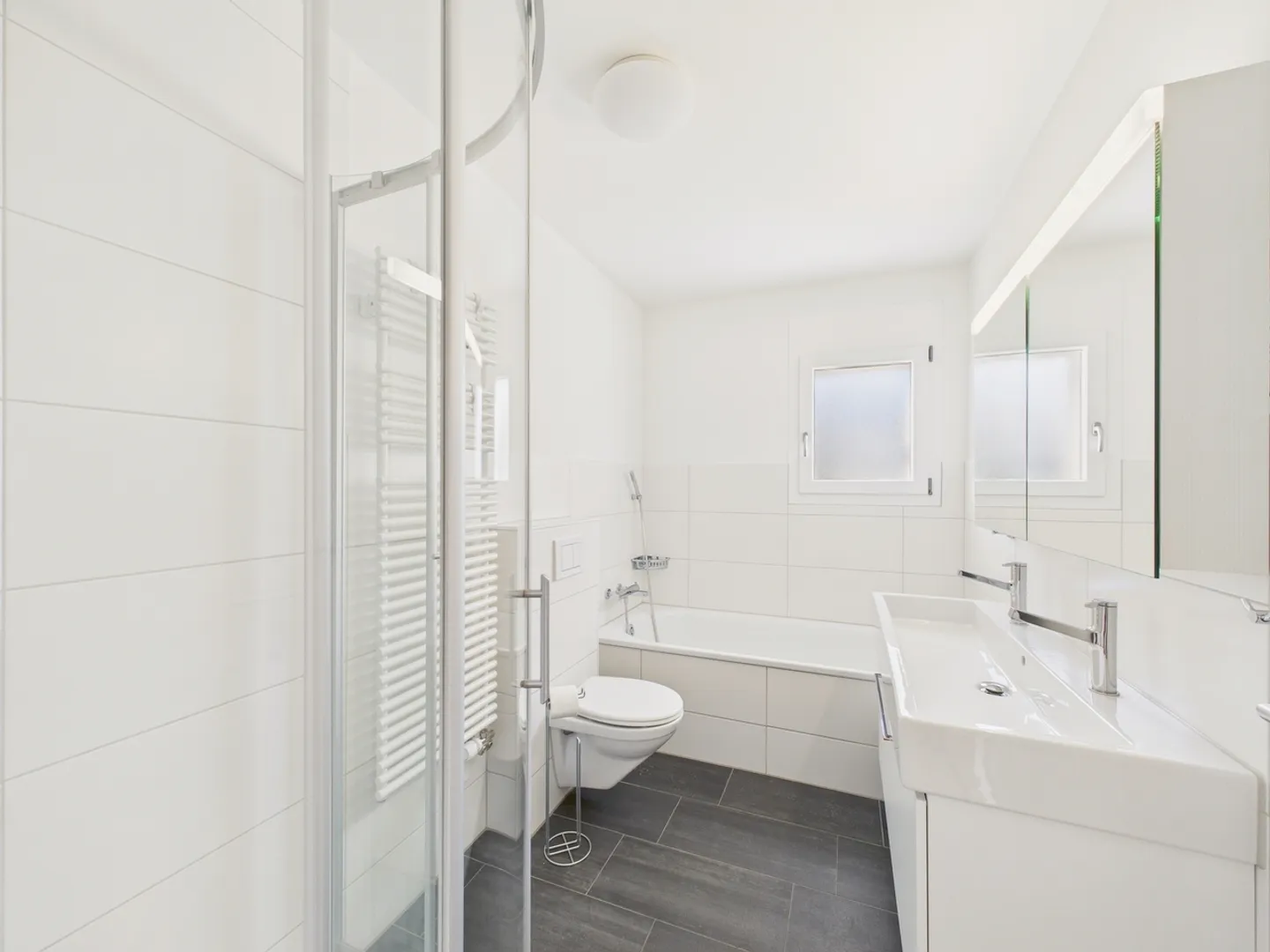 Reiheneinfamilienhaus mit Seesicht an bester Lage in Zollikon - Foto 10 von 13