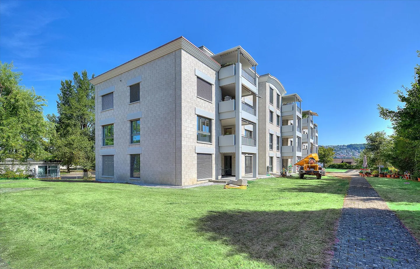 Moderne 4½-Zimmer Wohnung - Foto 1 von 8