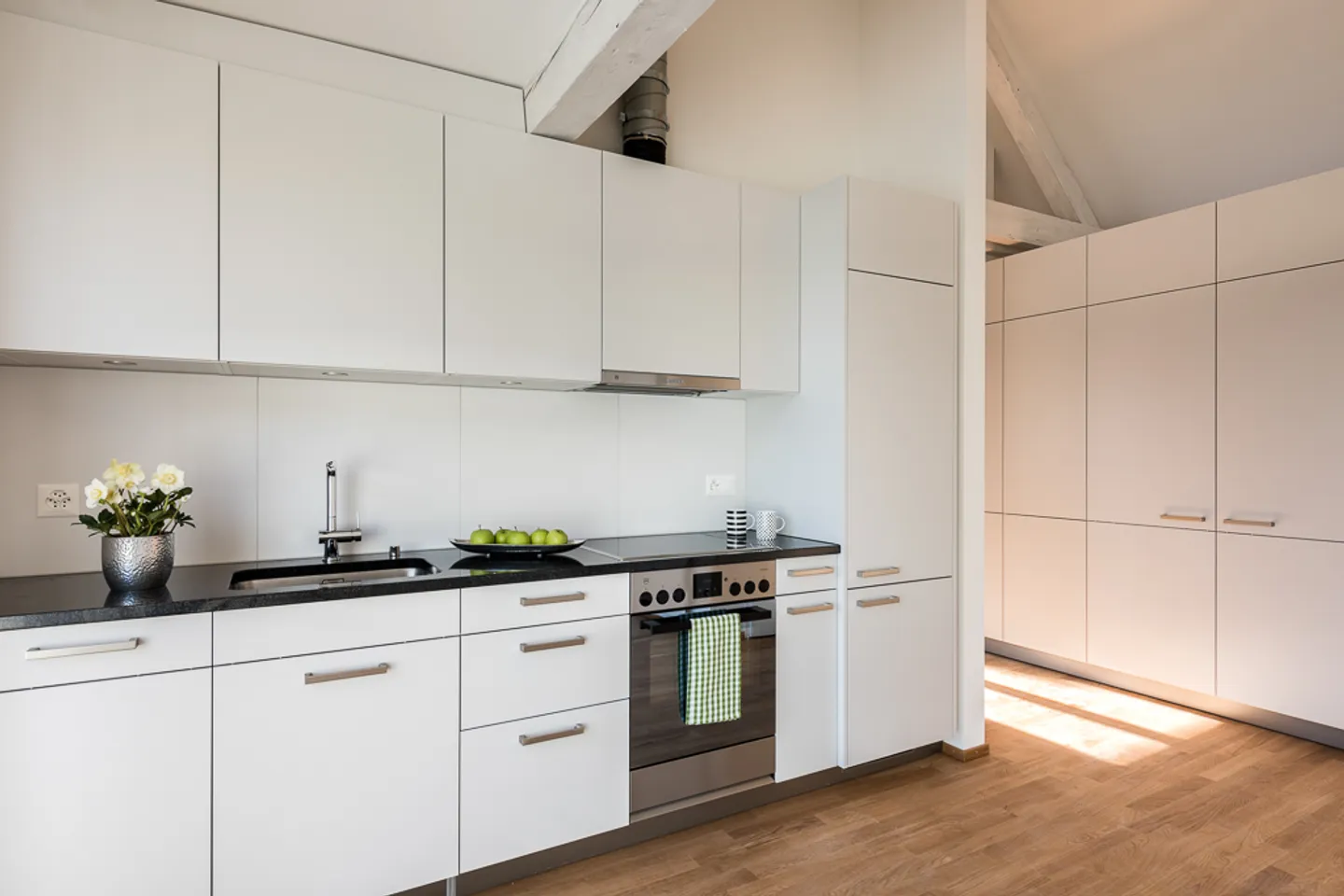 Renting without Deposit - Enjoy City Life Relaxed - Photo 5 of 12