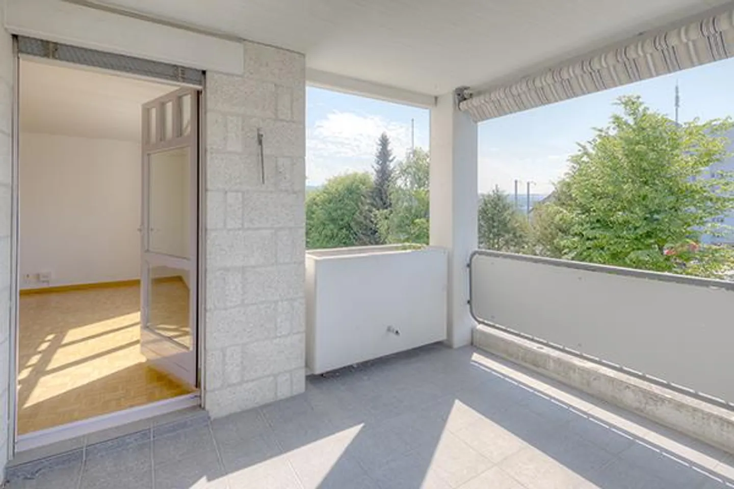 Moderne 4½-Zimmer Wohnung - Foto 8 von 8