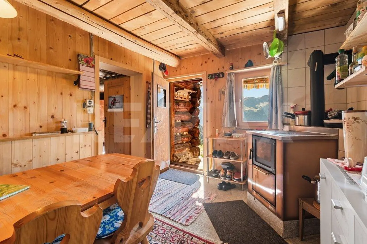 Alpine Cabin with Breathtaking View - Photo 5 of 13