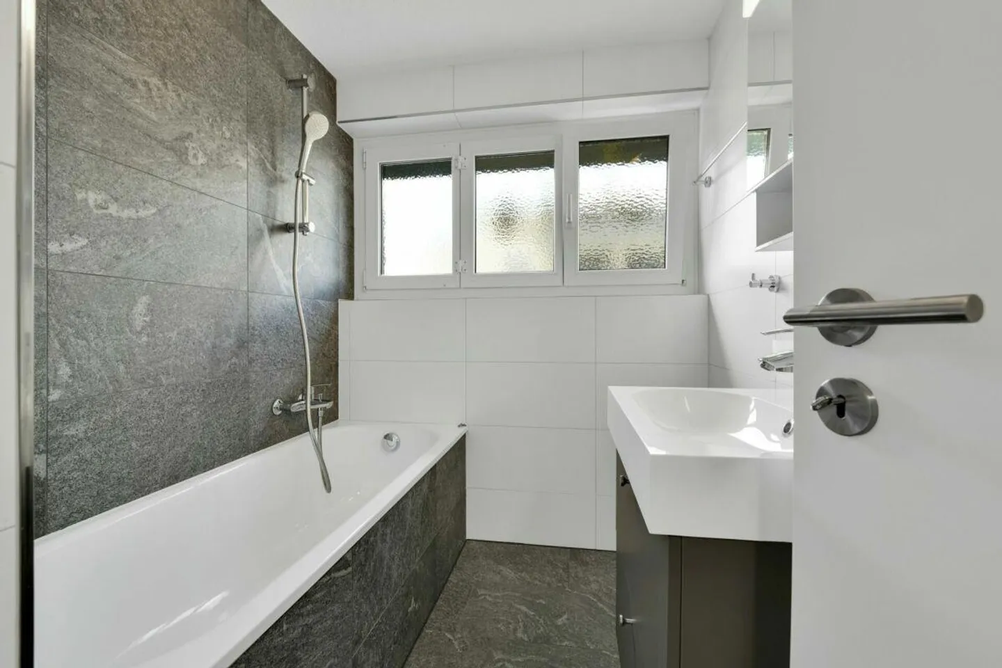 modernes Wohnen in Kreuzlingen! - Foto 3 von 8