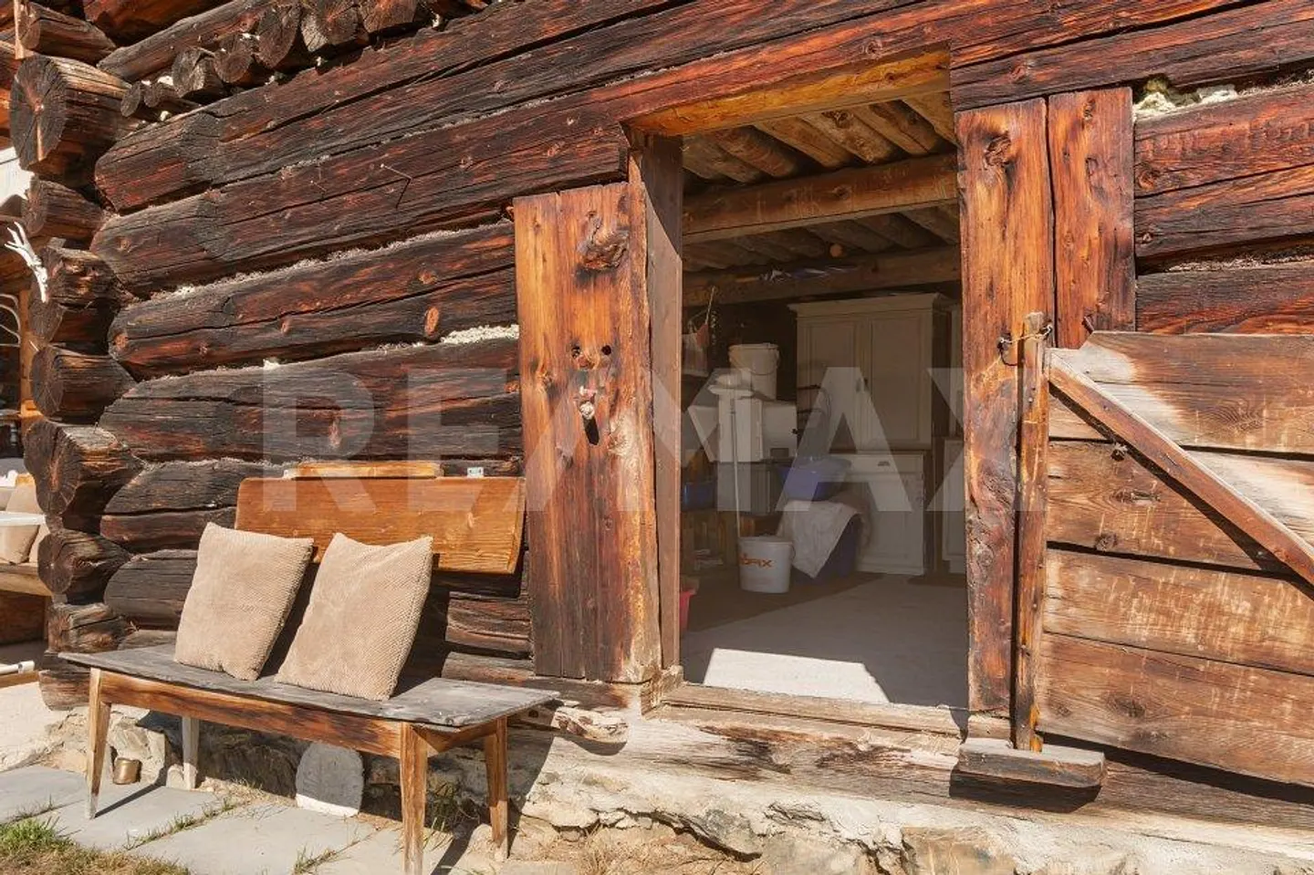 Alpine Cabin with Breathtaking View - Photo 12 of 13