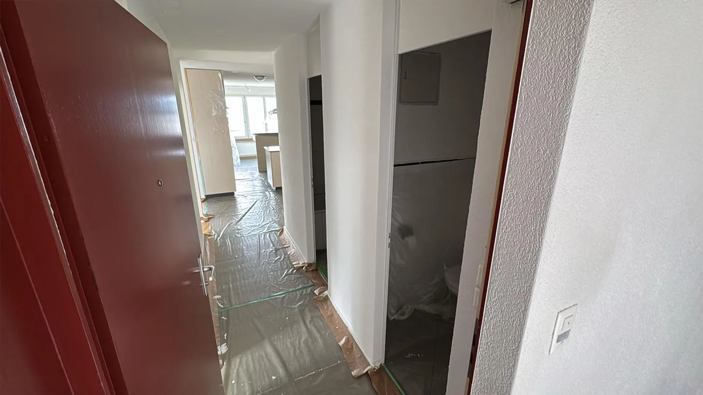 Appartement 3 pièces dans un quartier résidentiel calme à Zug - Photo 5 sur 9