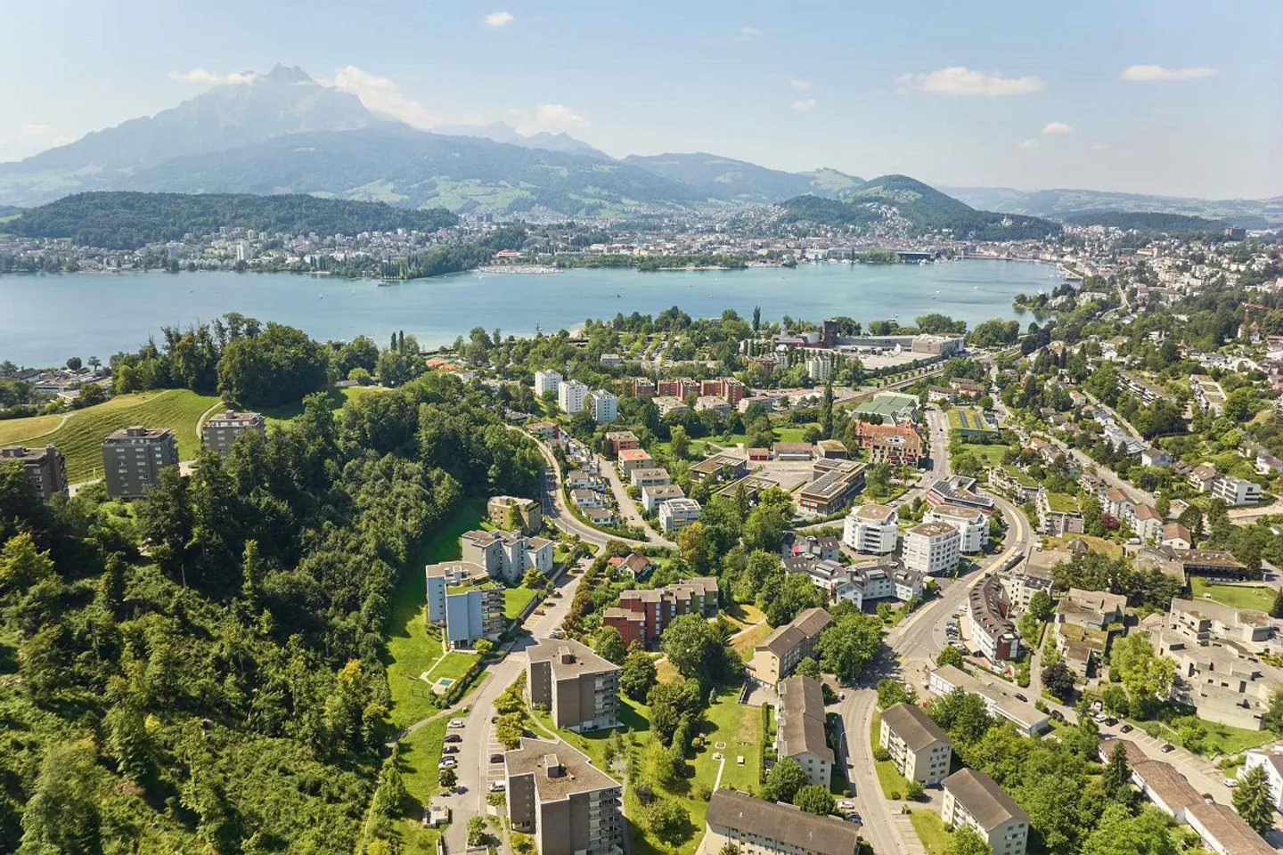 Exklusive 4.5 Zimmer Attika - Foto 1 von 13