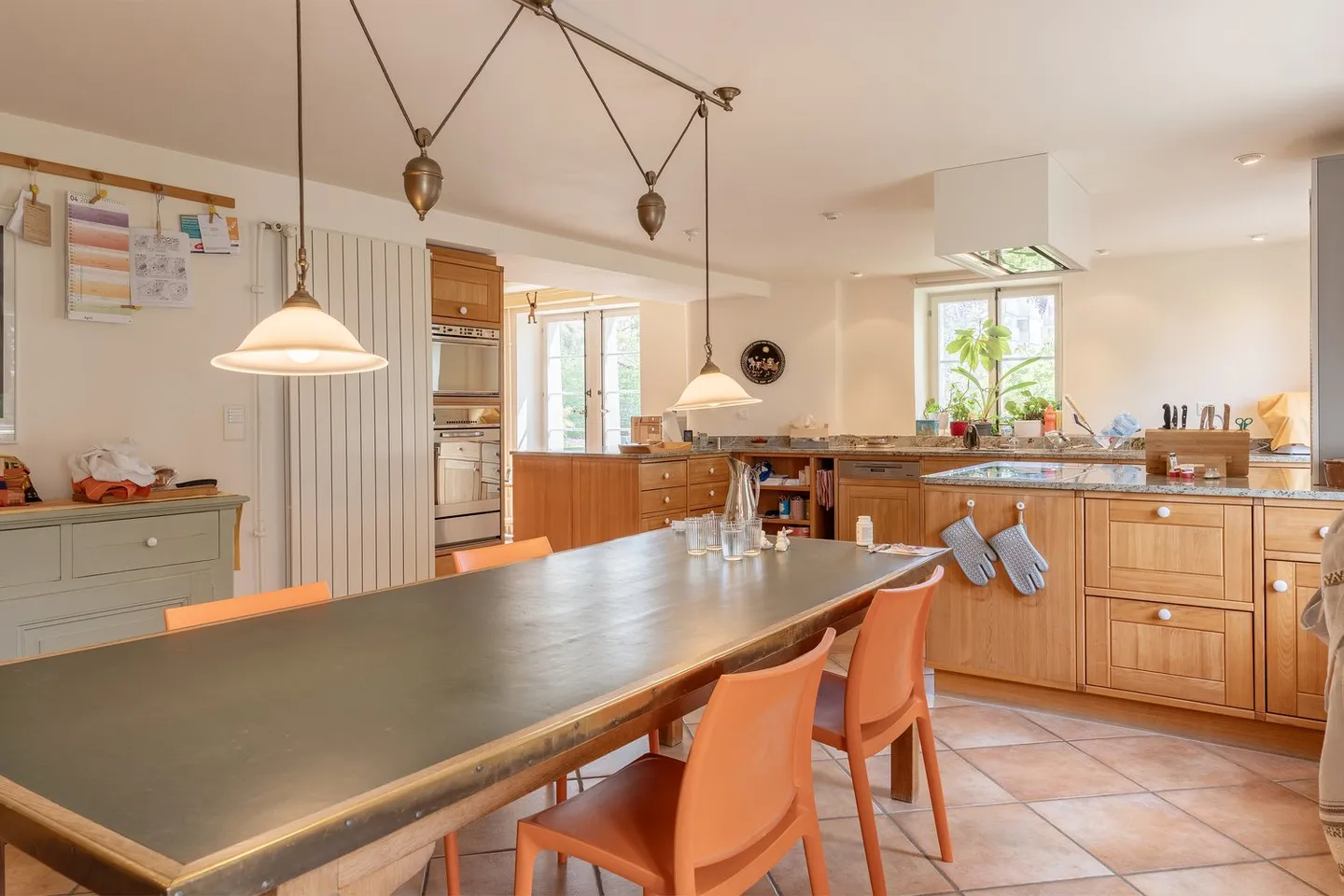 Mansion with large farmhouse (NEAR MURTEN) - Photo 17 of 18