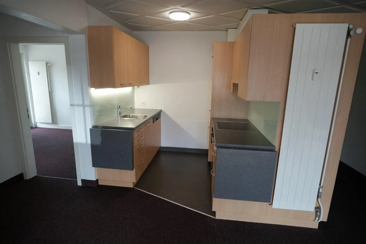 Ampio appartamento di 5½ locali in proprietà residenziale/commerciale... - Foto 1 di 15