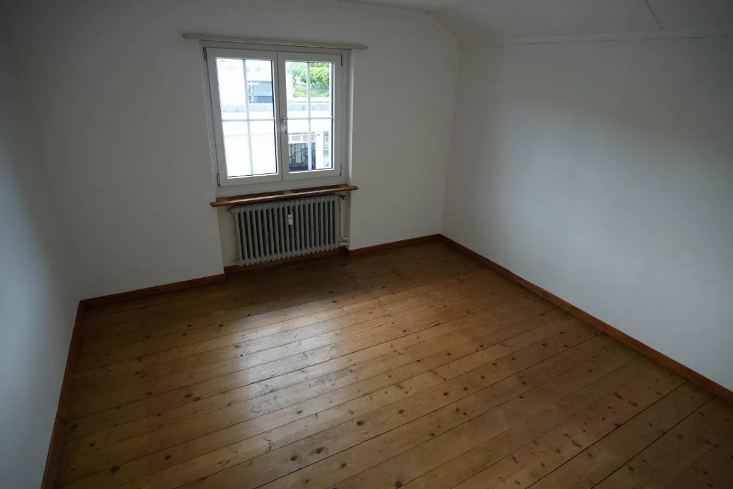 Ampio appartamento di 5½ locali in proprietà residenziale/commerciale... - Foto 13 di 15