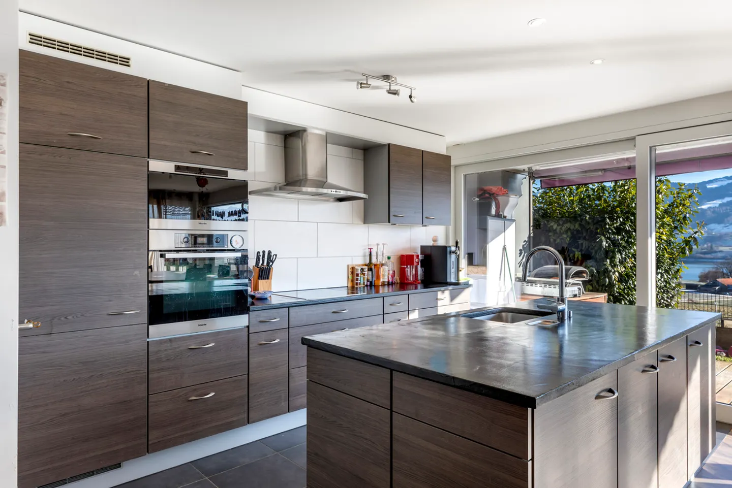 Superbe Appartement avec Jardin - Photo 5 sur 10