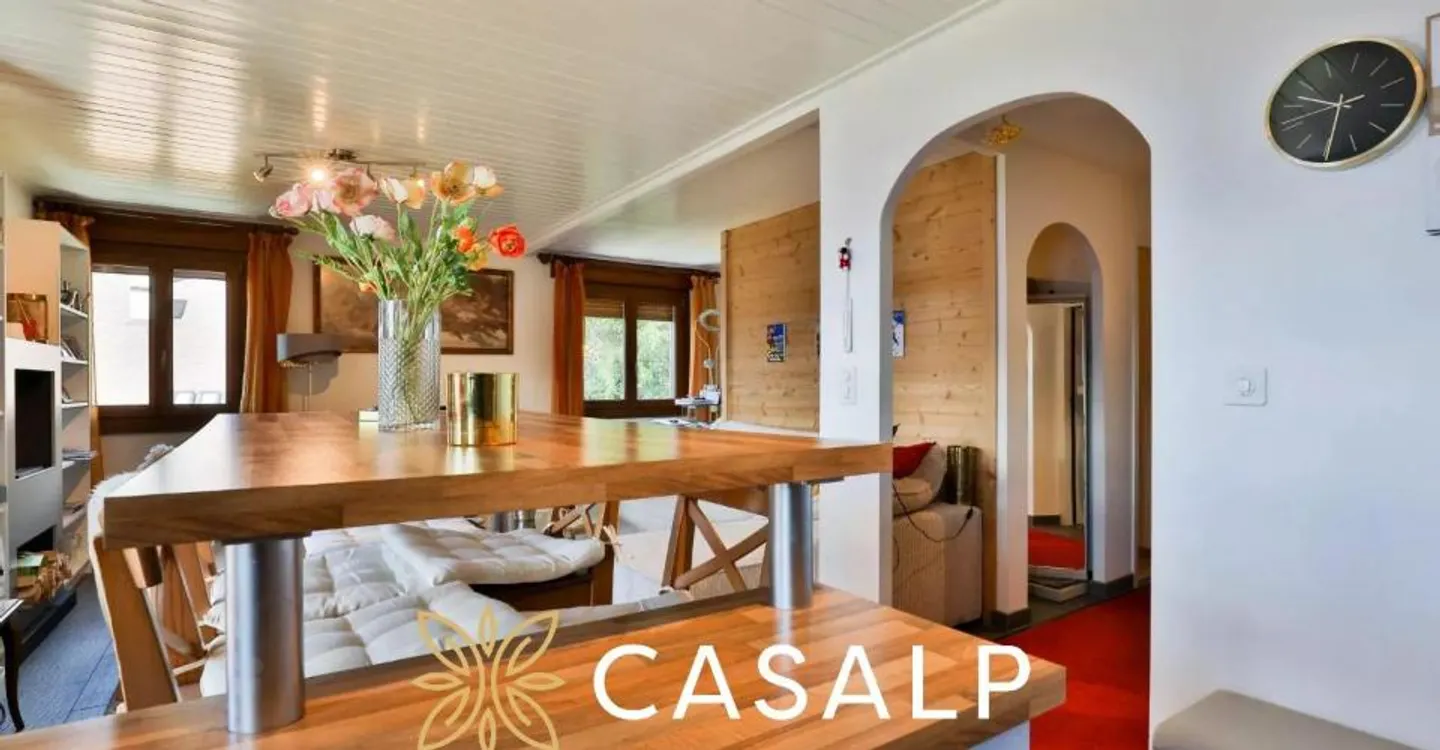Appartement rénové avec vue montagne - Photo 6 sur 13