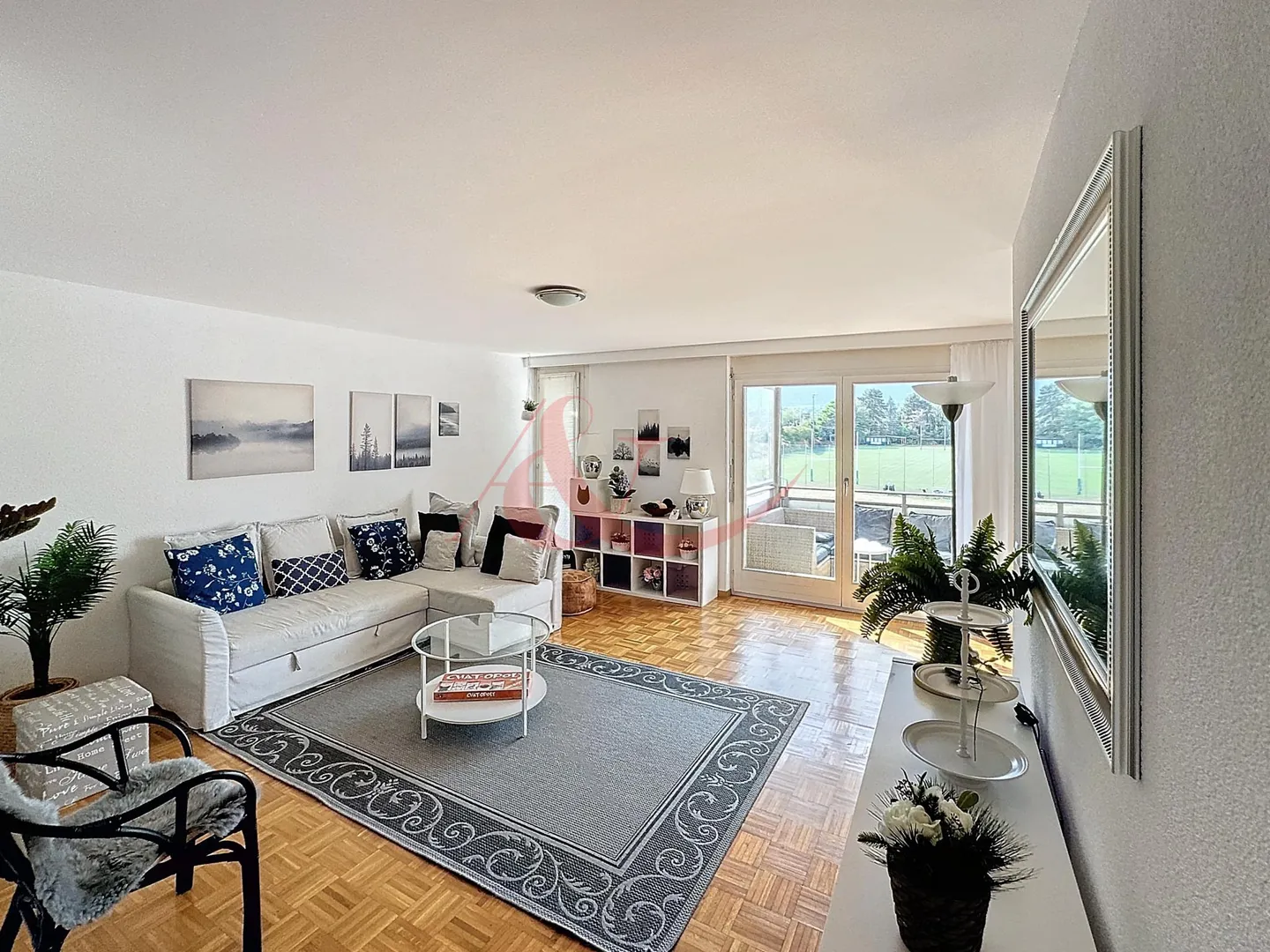 Möblierte 3,5-Zimmer-Wohnung in Gland - Foto 2 von 8