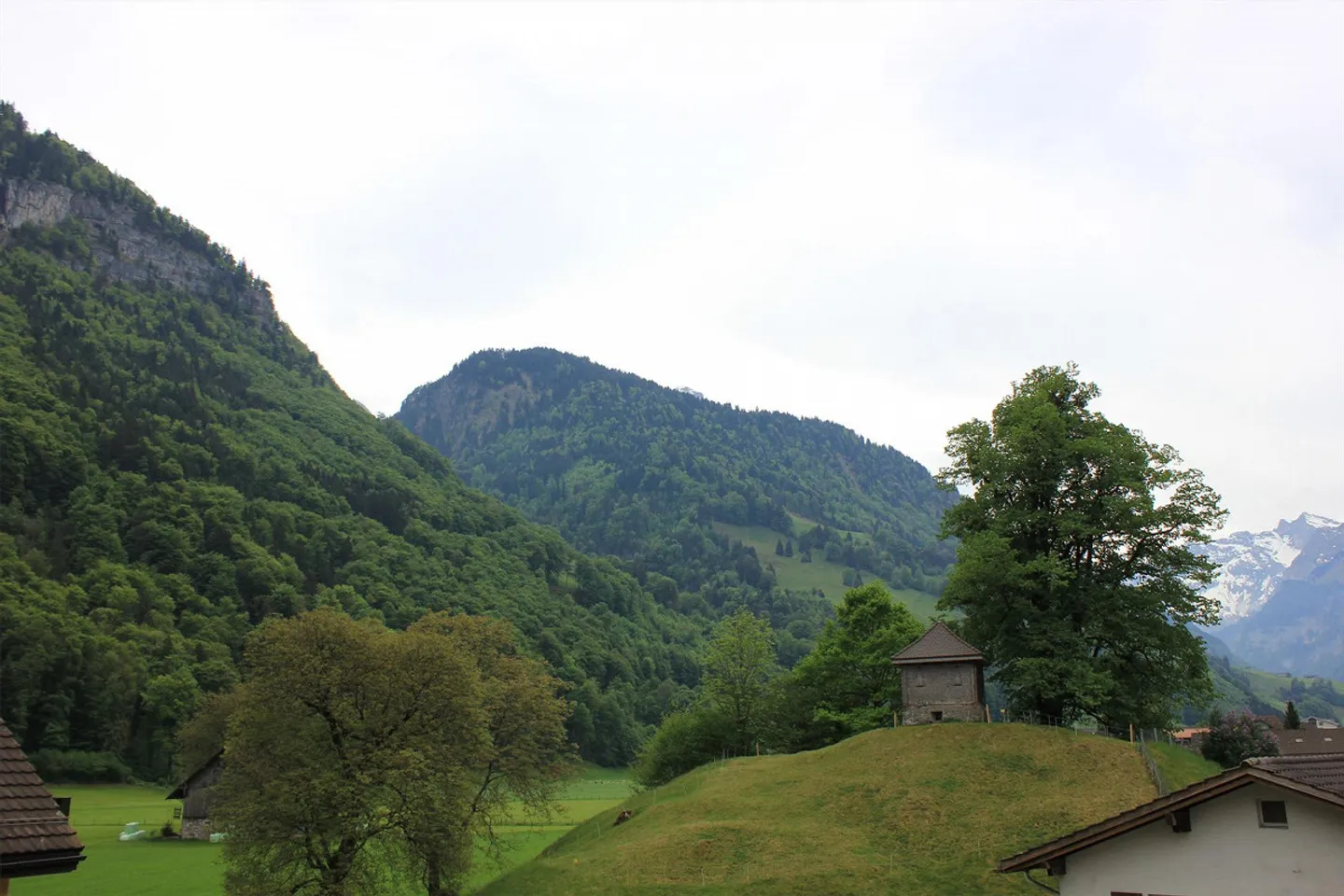 Bellissimo appartamento nel centro del villaggio di Wolfenschiessen - Foto 16 di 17